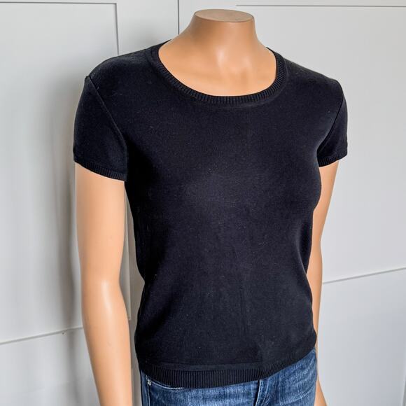 United Colors of Benetton, Solid Black Crew Neck Light Weight Sweater Top, Small - Picture 9 of 9